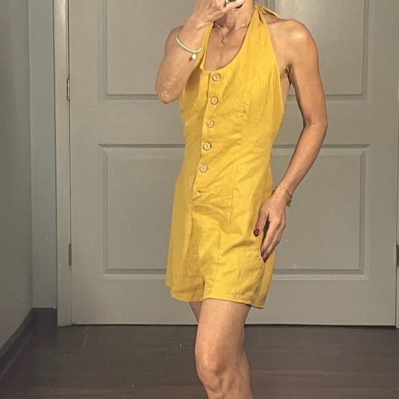 Illa Illa Linen Blend Halter Neck Button Down Romper size S - Picture 2 of 9